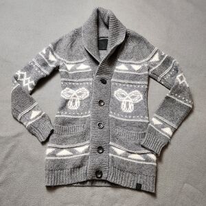 Aritzia TNA Northwest Cowichan Sweater Sz Med Wool / Angora
